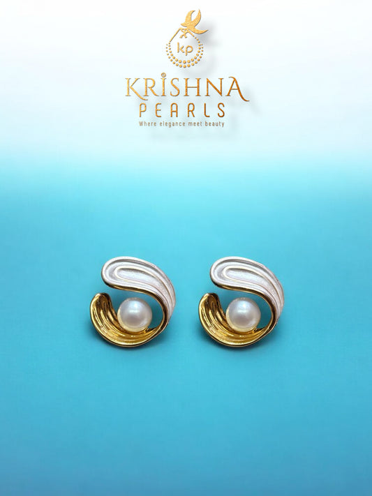 " Crest of the Wave" Pearl Studs