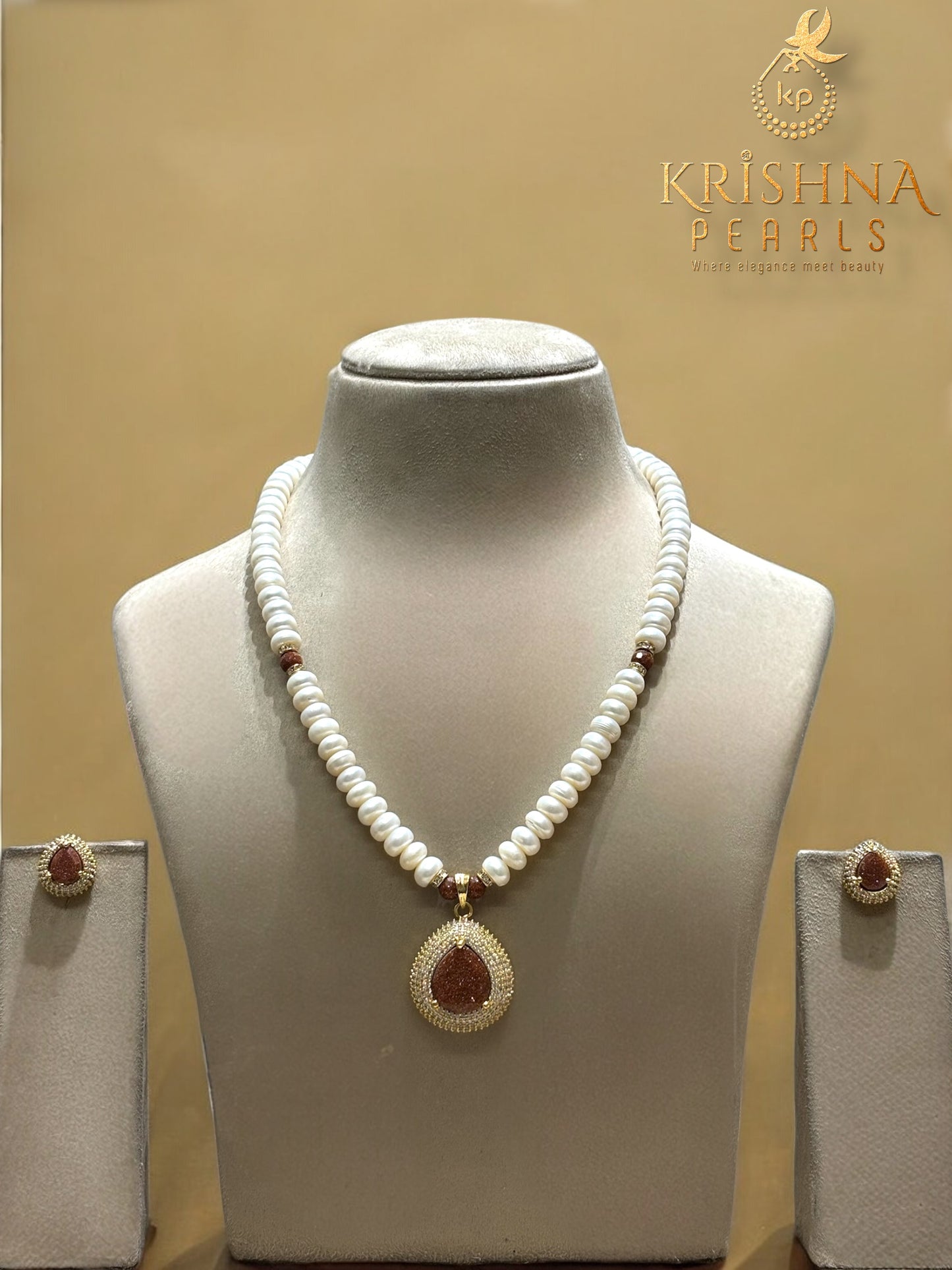Beautiful SandStone With Pearls Necklace Set