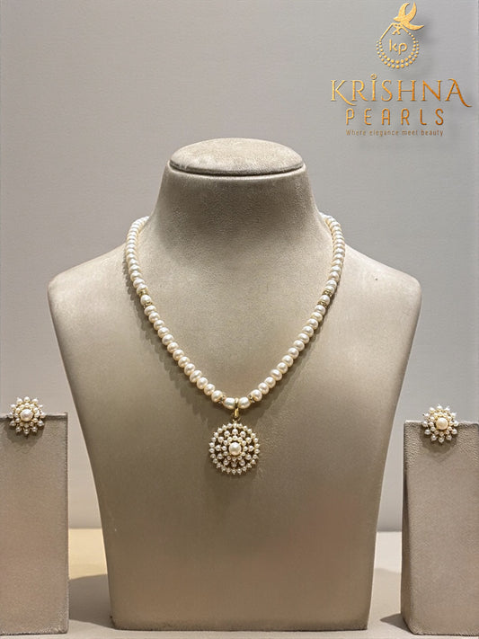 Vintage Radiance Circular Pearls Studded Necklace Set