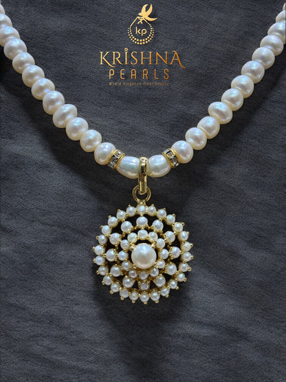 Vintage Radiance Circular Pearls Studded Necklace Set