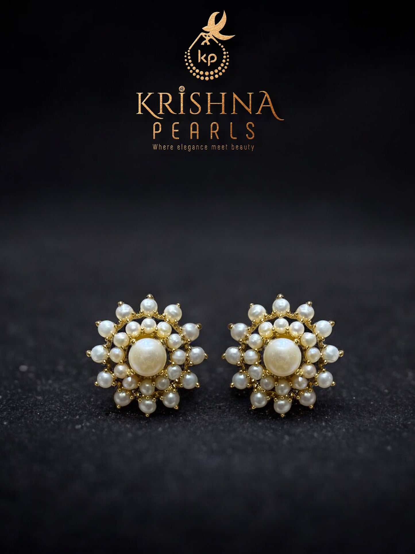 Vintage Radiance Circular Pearls Studded Necklace Set