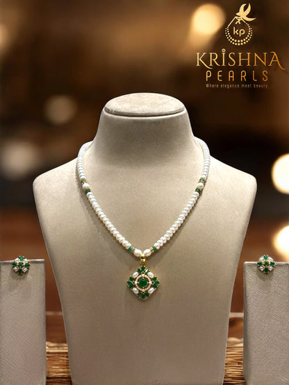 Designer Emerald & Pearl Studded Necklace Set