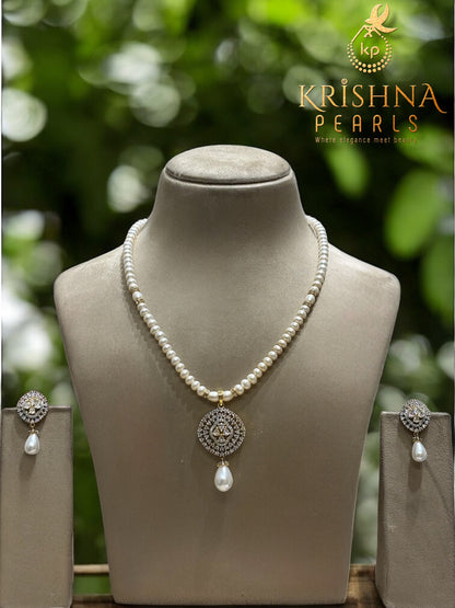 Designer Handcrafted Pearl Pendent Set