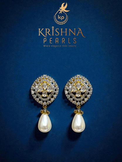 Designer Handcrafted Pearl Pendent Set