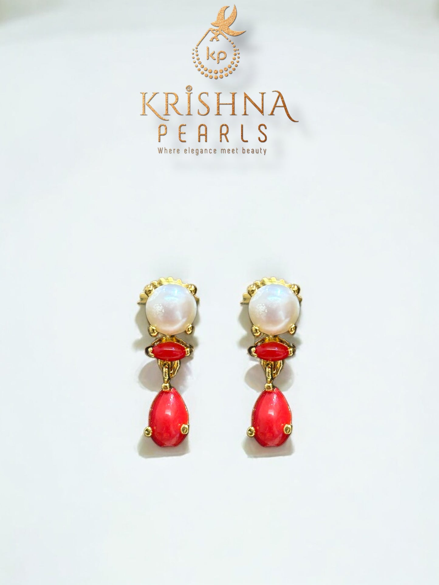Adorable Flora Coral & Pearl Studded Pearls Necklace Set