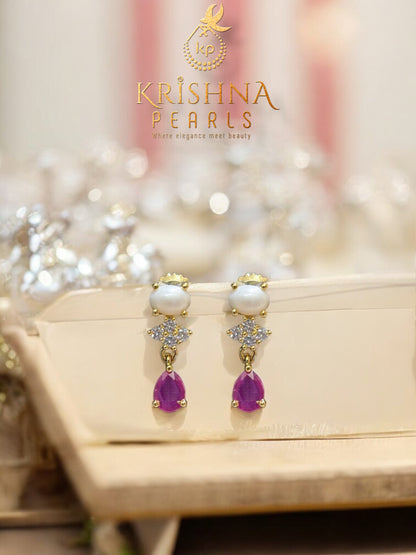 Adorable Flora Motif Ruby Studded Pearls Necklace Set