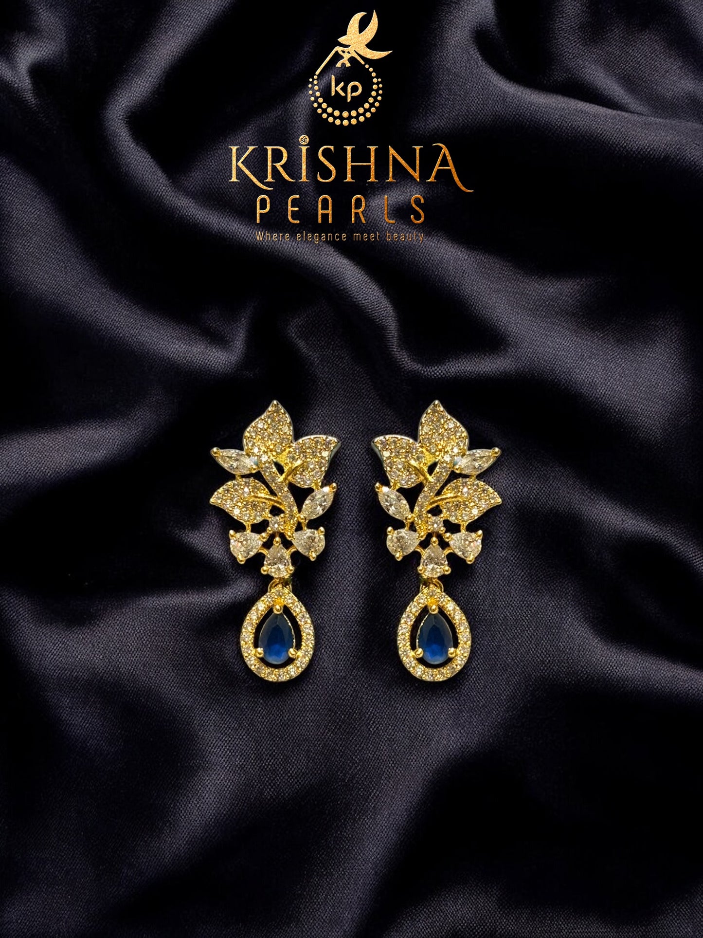 Button Pearl & Blue Sapphire Necklace