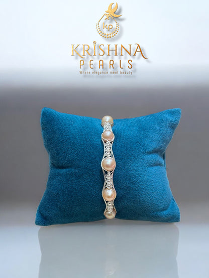 Elegant Five Pink Pearls Bracelet