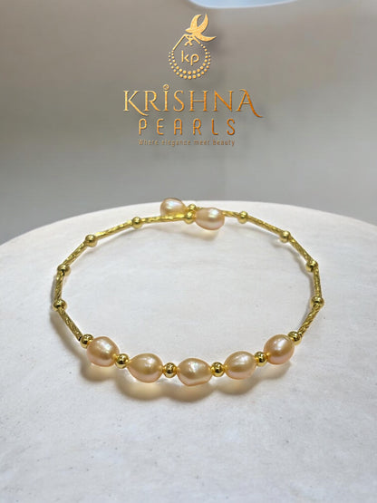Adorable Pink Pearls Bracelet