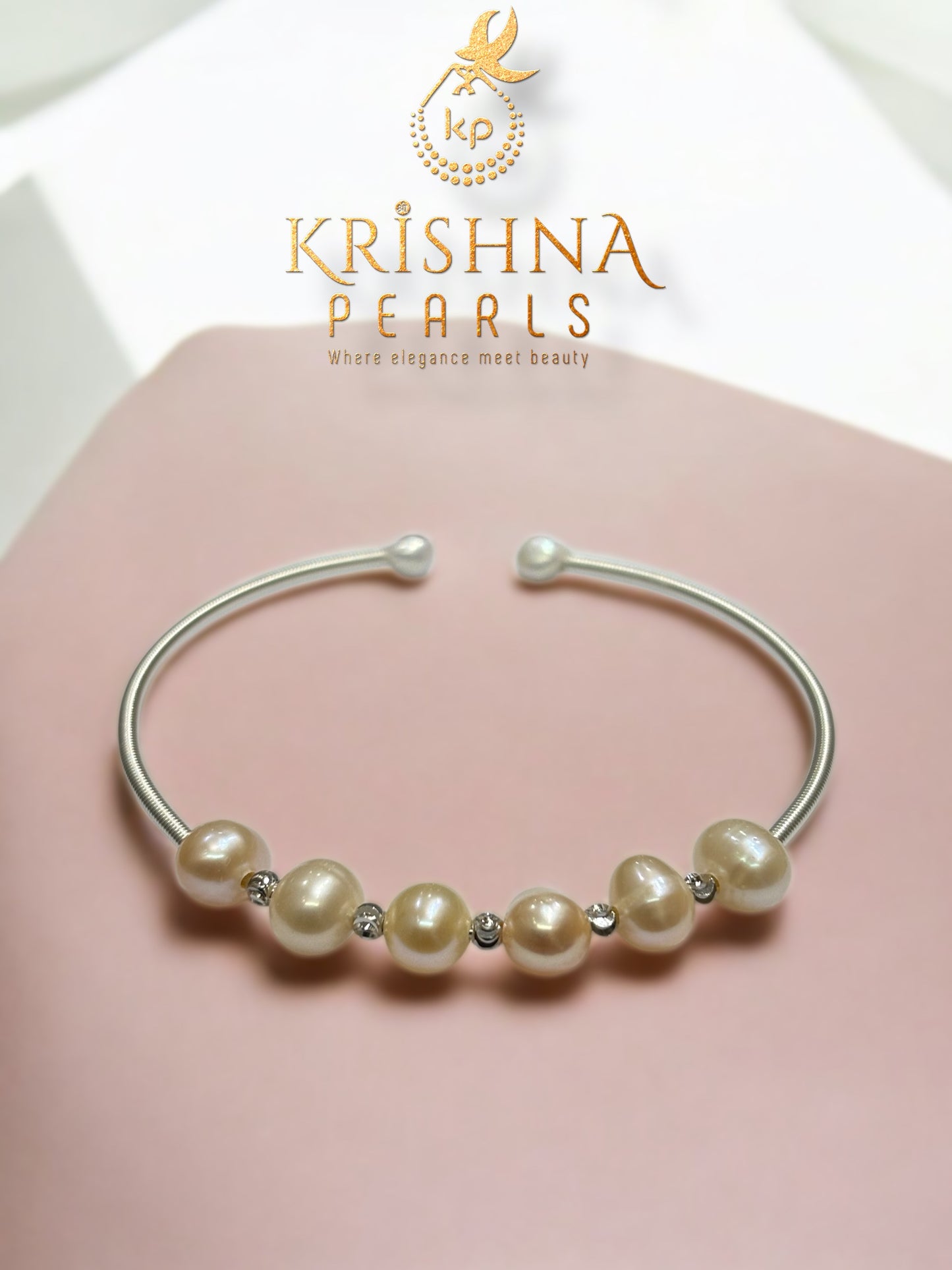 Elegent Pink Pearls Bracelet
