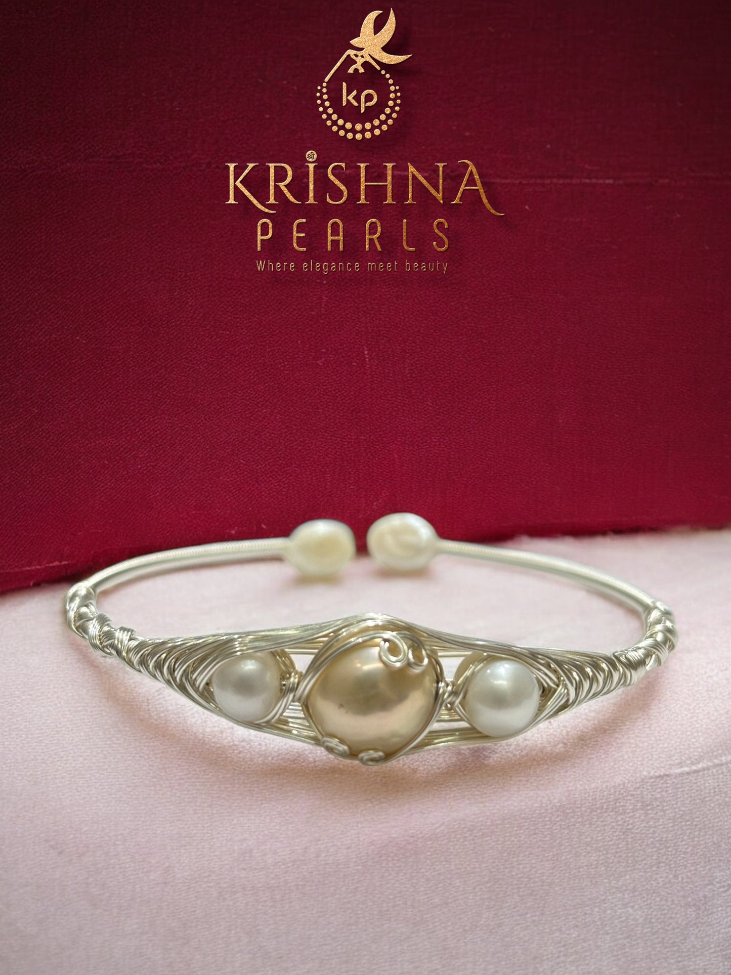 Adorable Big Pearl Bracelet