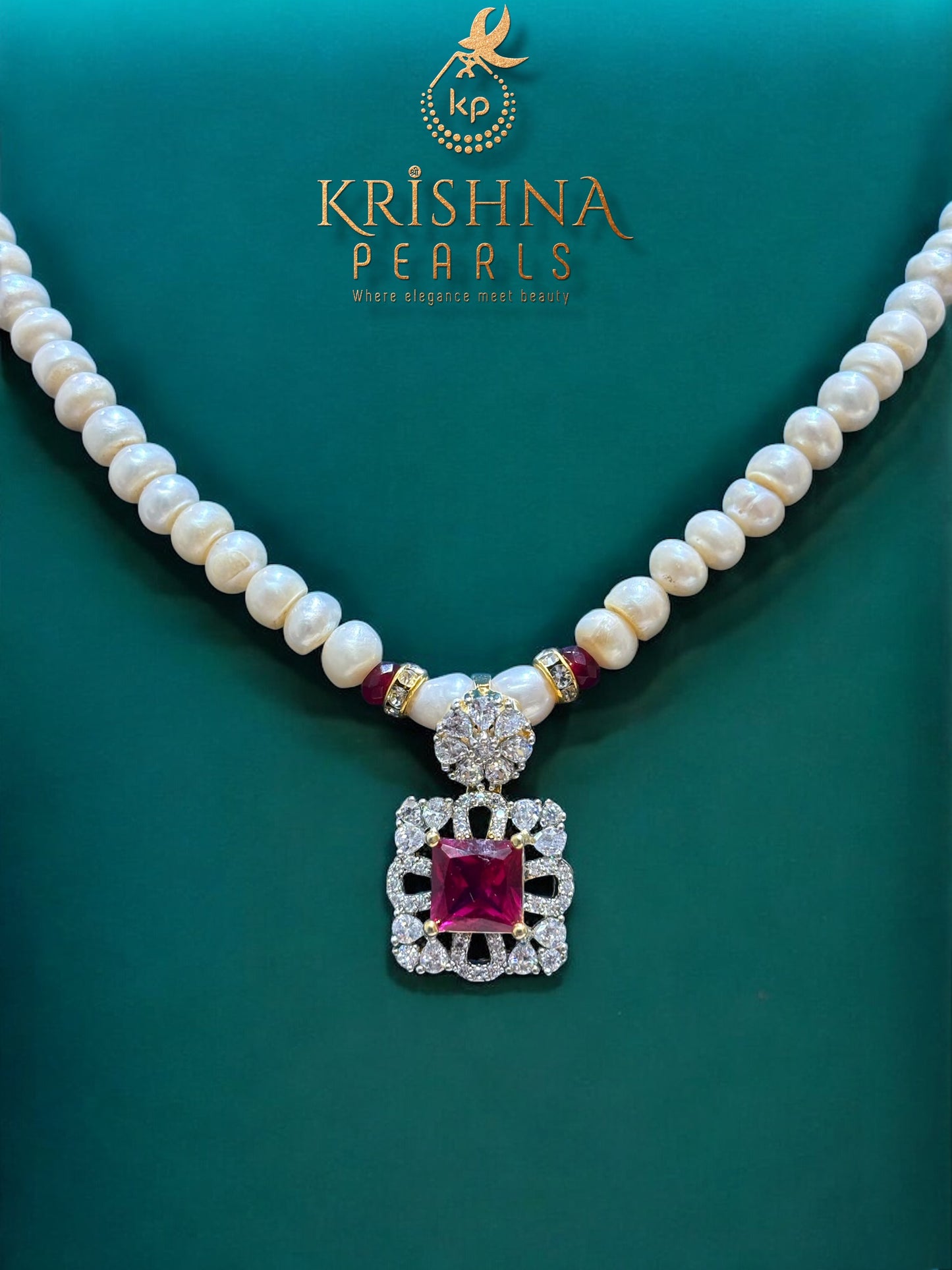 Royal Glow Pearls Necklace Set
