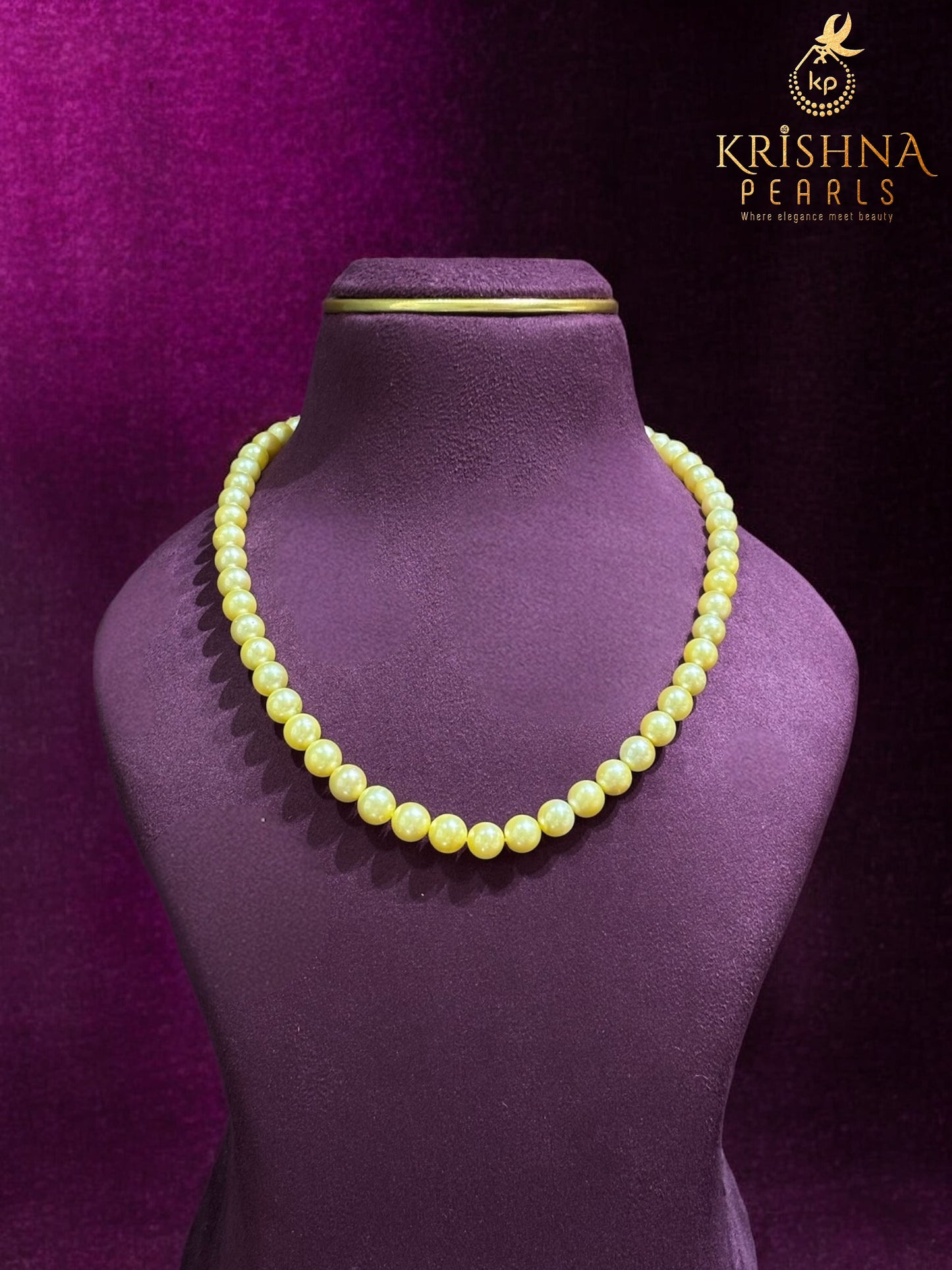 Luxurious Golden South Sea Pearls Necklace