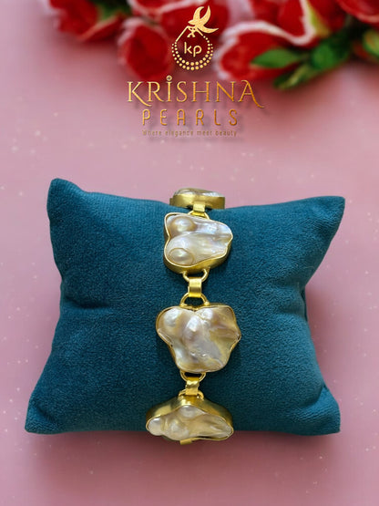 Baroque Pearls Bracelet