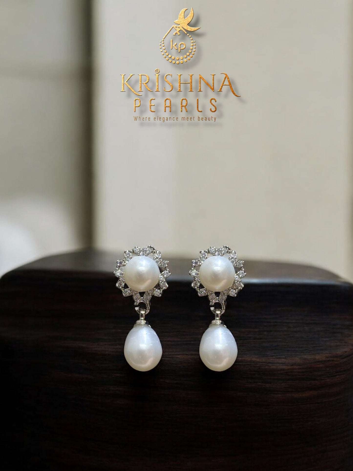 Button Pearls Necklace Set