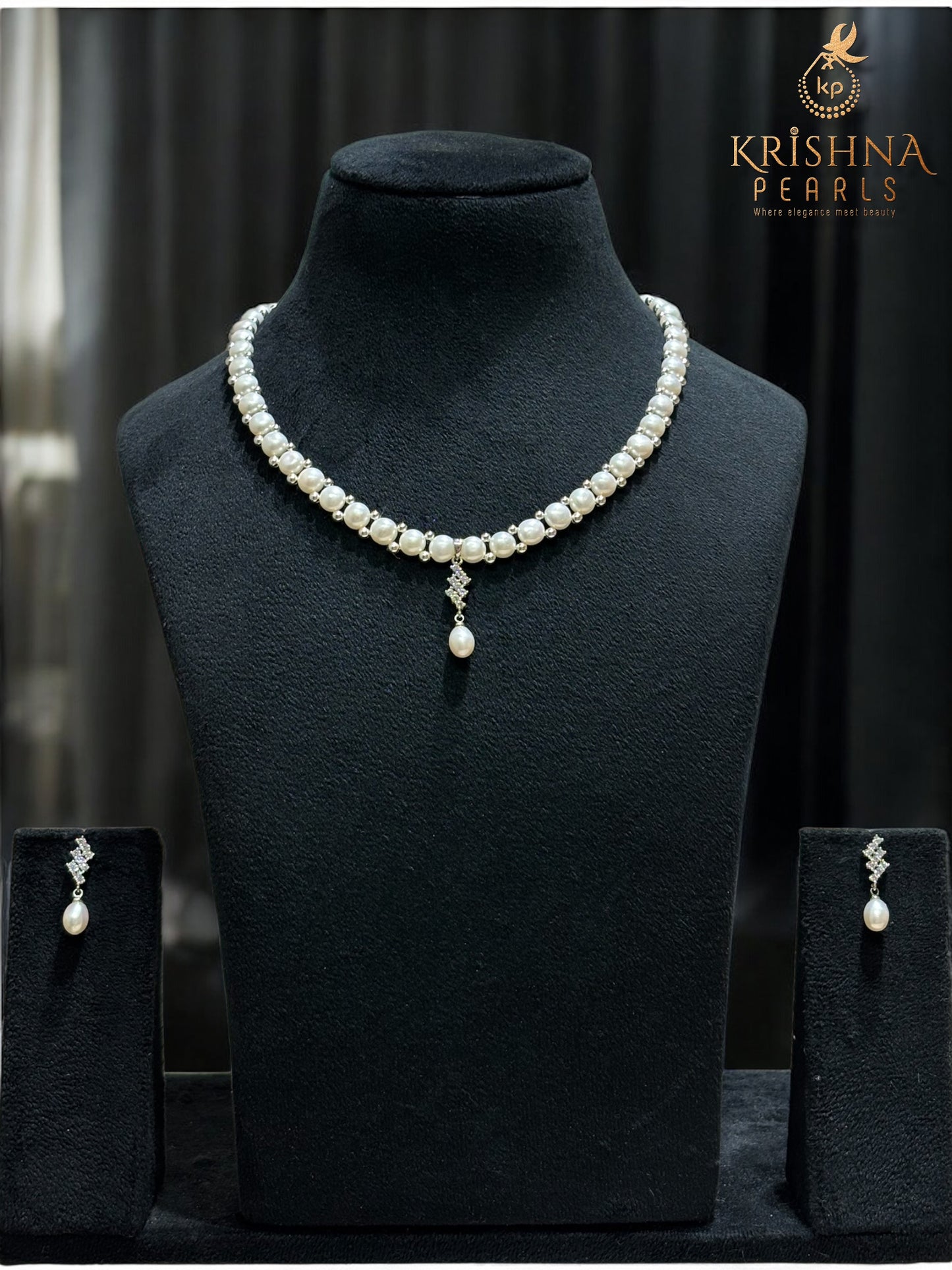 Designer Cubic Zircon Pendent With Button Pearls Necklace Set