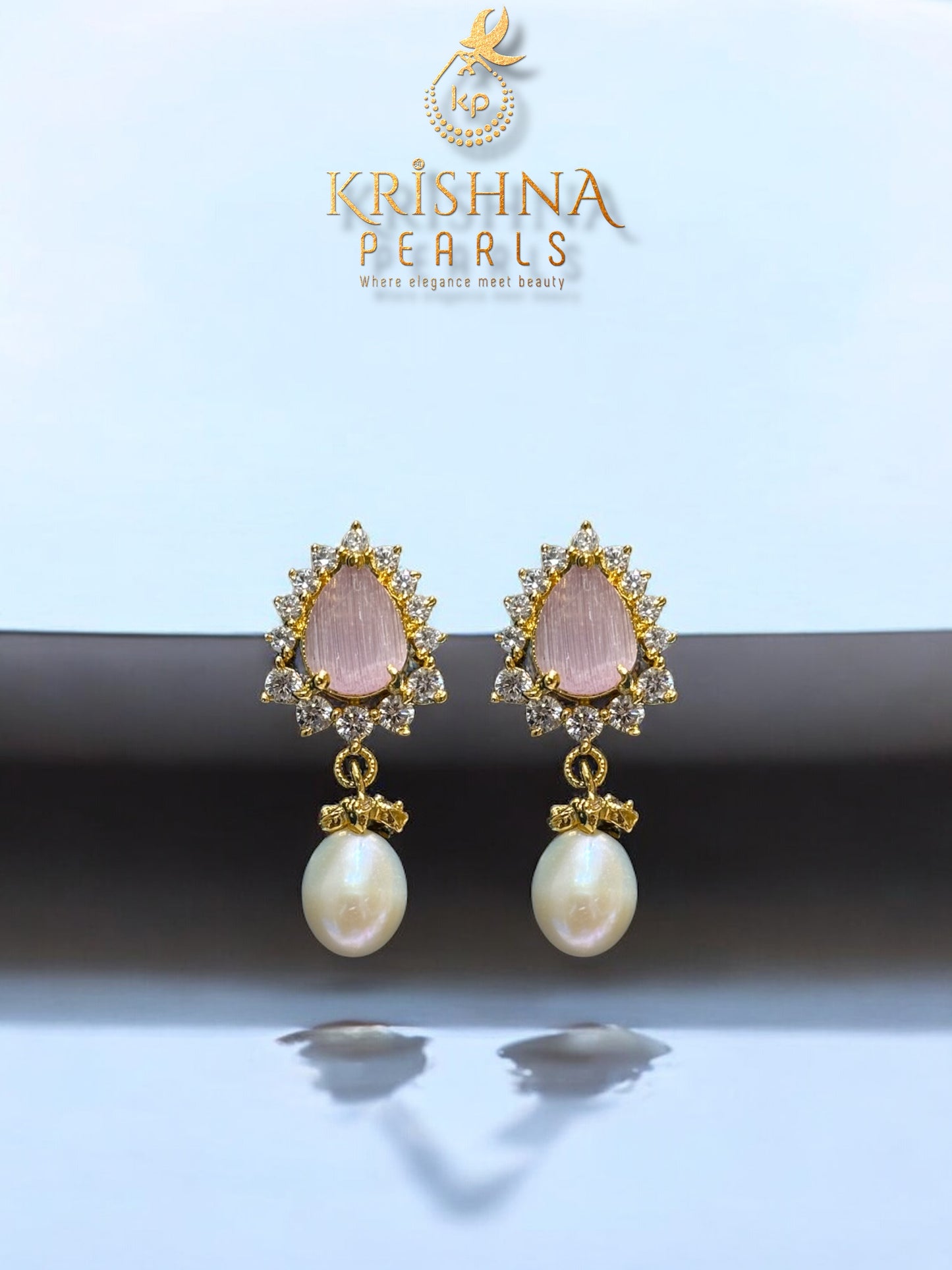 Rose Quartz Broch With Pearl Necklace Set