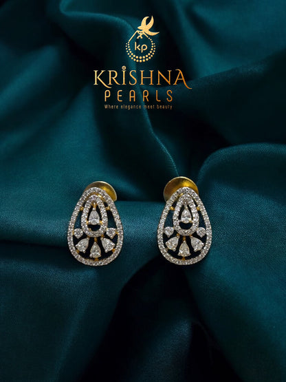 92.5 SILVER Diamond Studded Pendent With Round Pearls Necklace Set