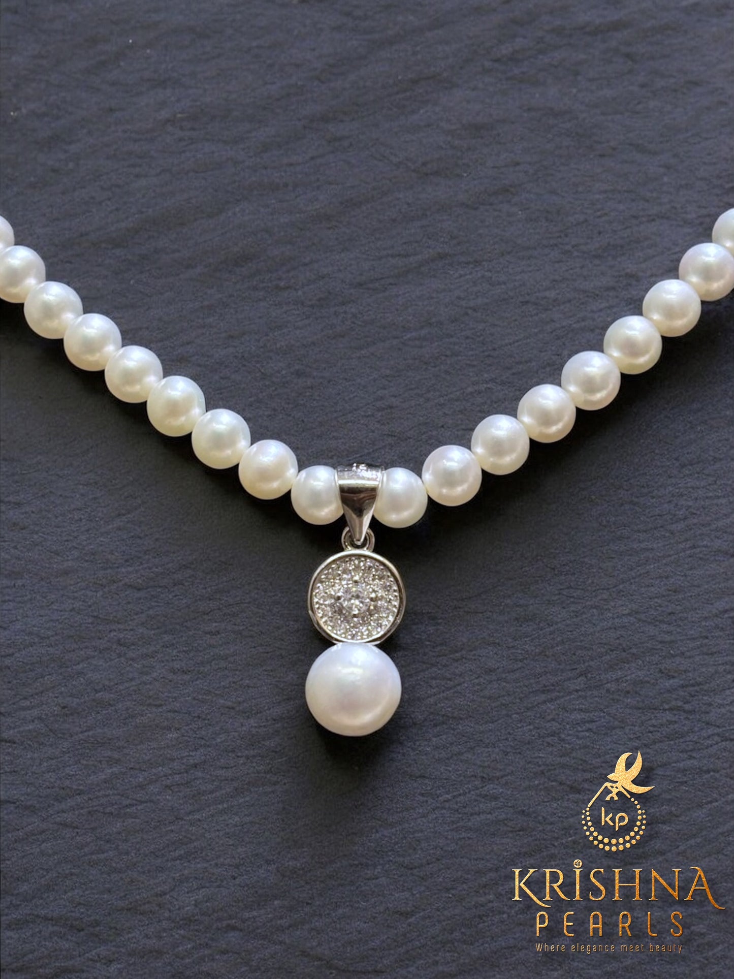 92.5 Silver Pearl Drop With Pearls Necklace Set