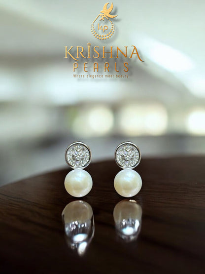 92.5 Silver Pearl Drop With Pearls Necklace Set