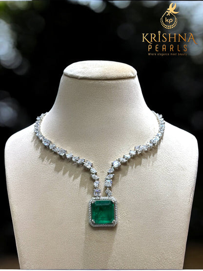 Luxirious 92.5 Silver Emerald & Zircon Studded Necklace