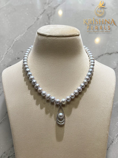 92.5 Silver Lunar Teardrop Grey Pearls Necklace
