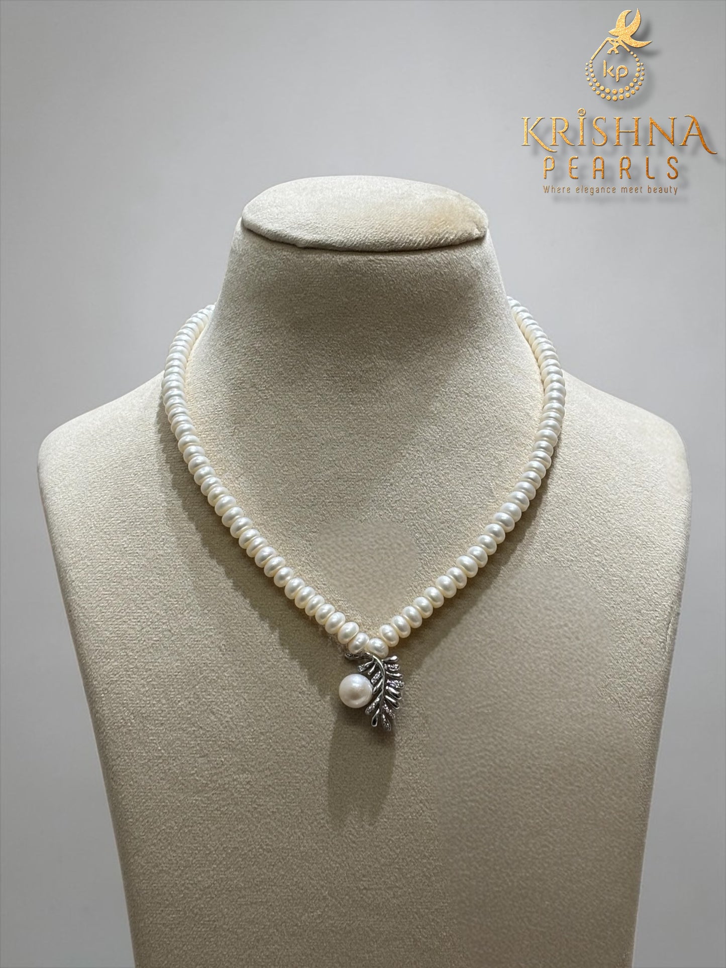 92.5 Silver Leaf Serenity Pearls Necklace