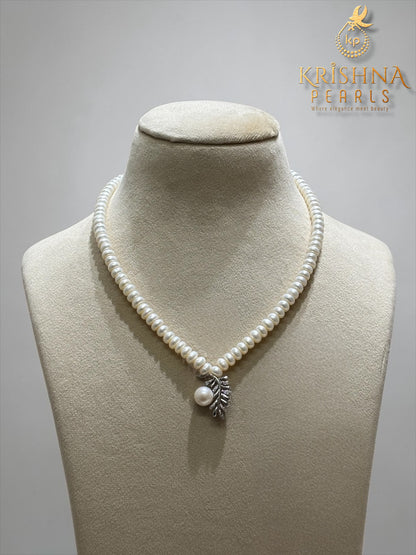 92.5 Silver Leaf Serenity Pearls Necklace