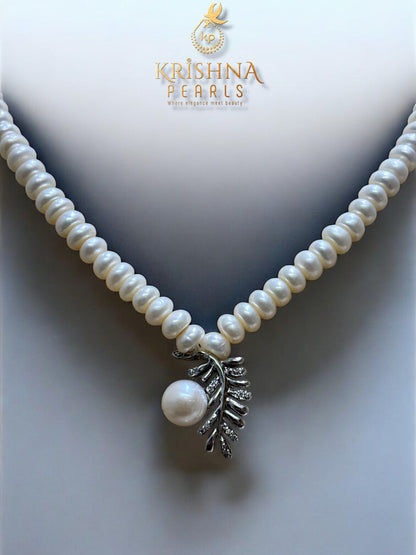 92.5 Silver Leaf Serenity Pearls Necklace