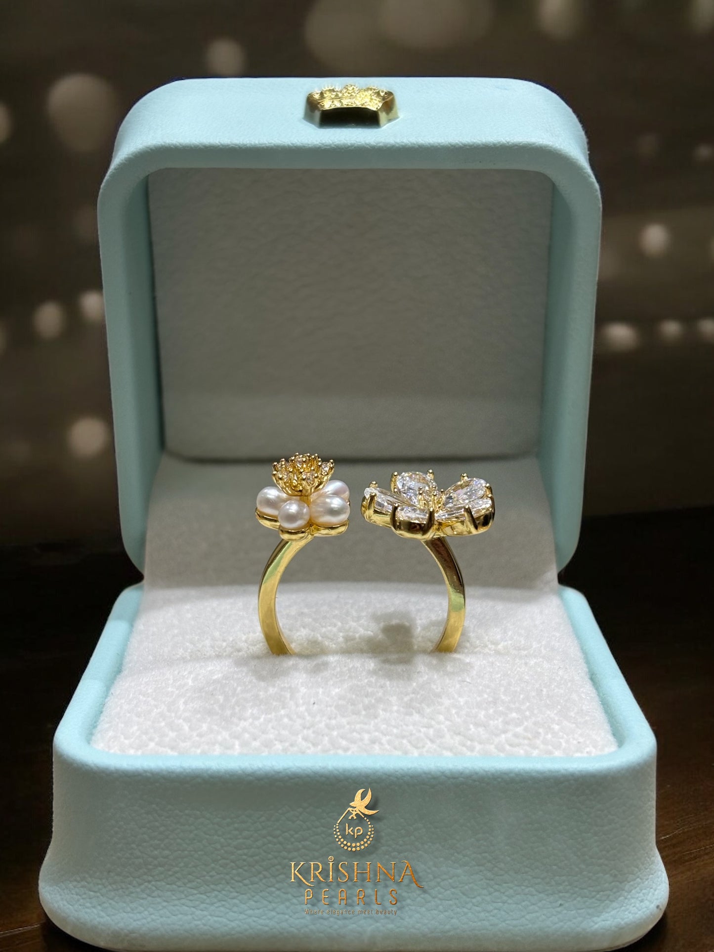 Adorable Pearl Bloom Adjustable Finger Ring