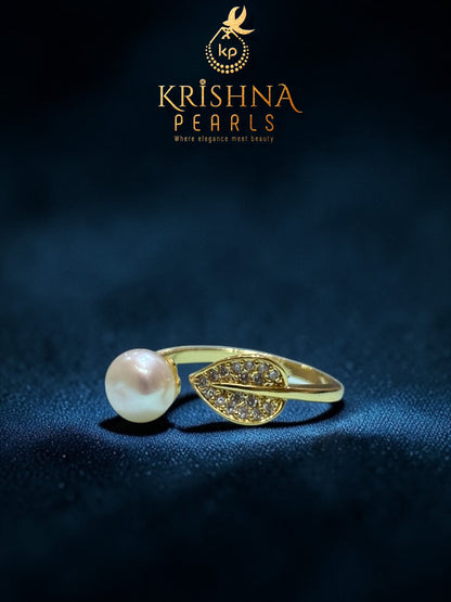 Beautiful Pearl Dewdrop Leaf Finger Ring