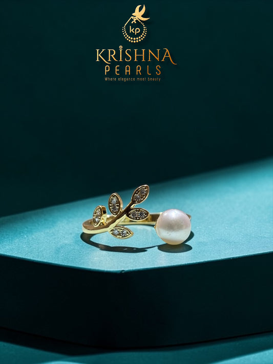 Leaves Pearl Finger Ring