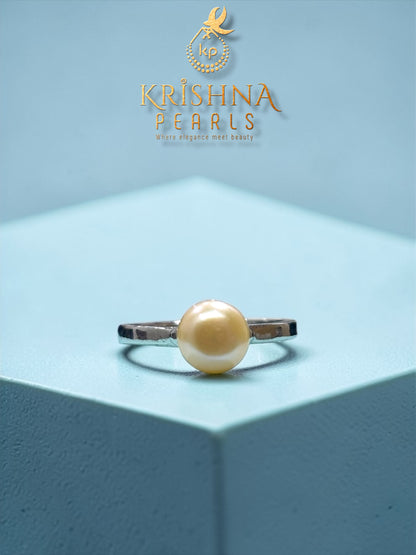 Simple Pink Pearl Studded Finger Ring Adjustable