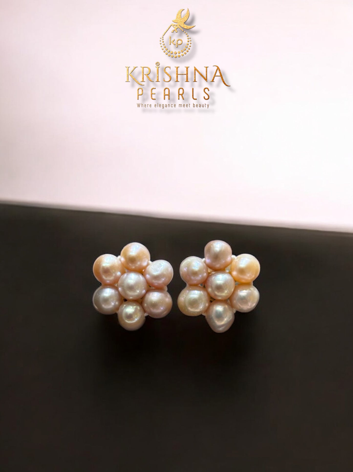 Pretty MultiColour Three Strand Oval Pearls Necklace Set