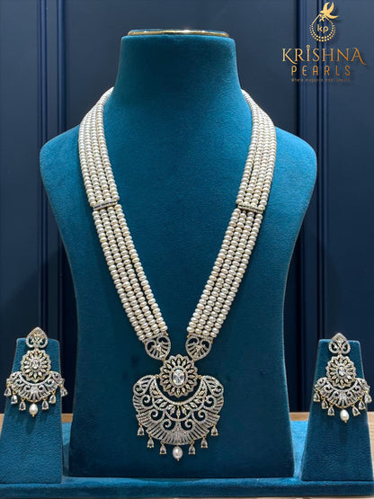 The Maharani’s Grace With Four Layer Pearls Long Necklace Set