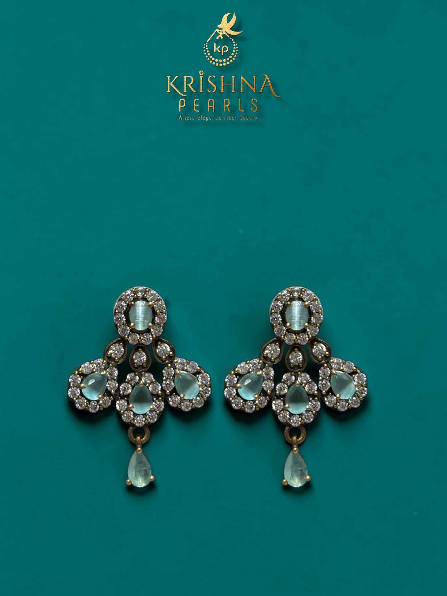 Oxidised Mint Petals Heritage Pearls Necklace Set