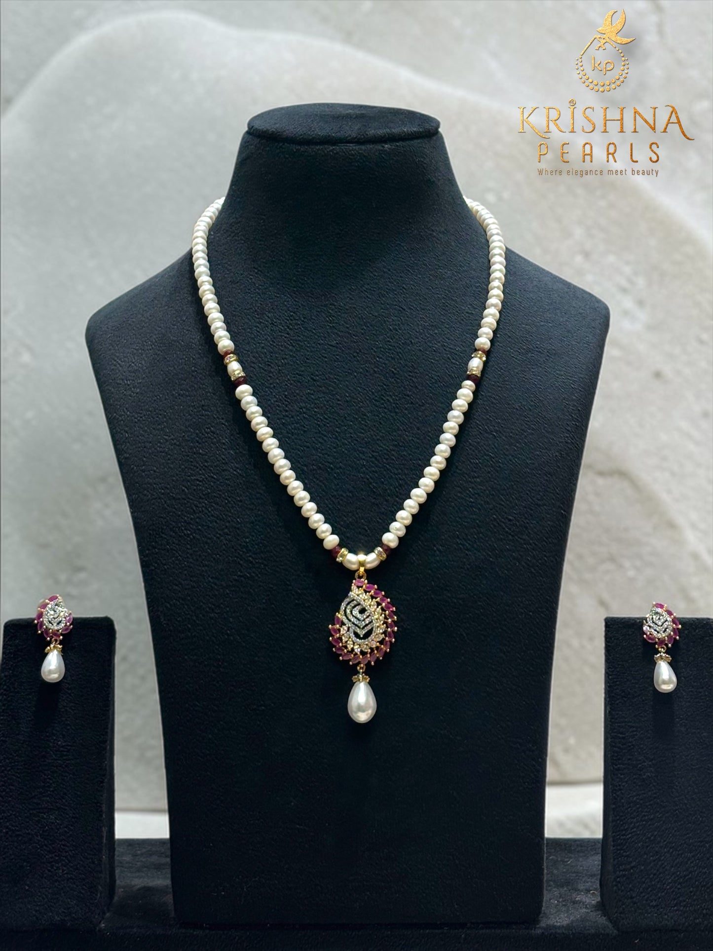 Adorable Red Stones Studded Pearls Necklace Set