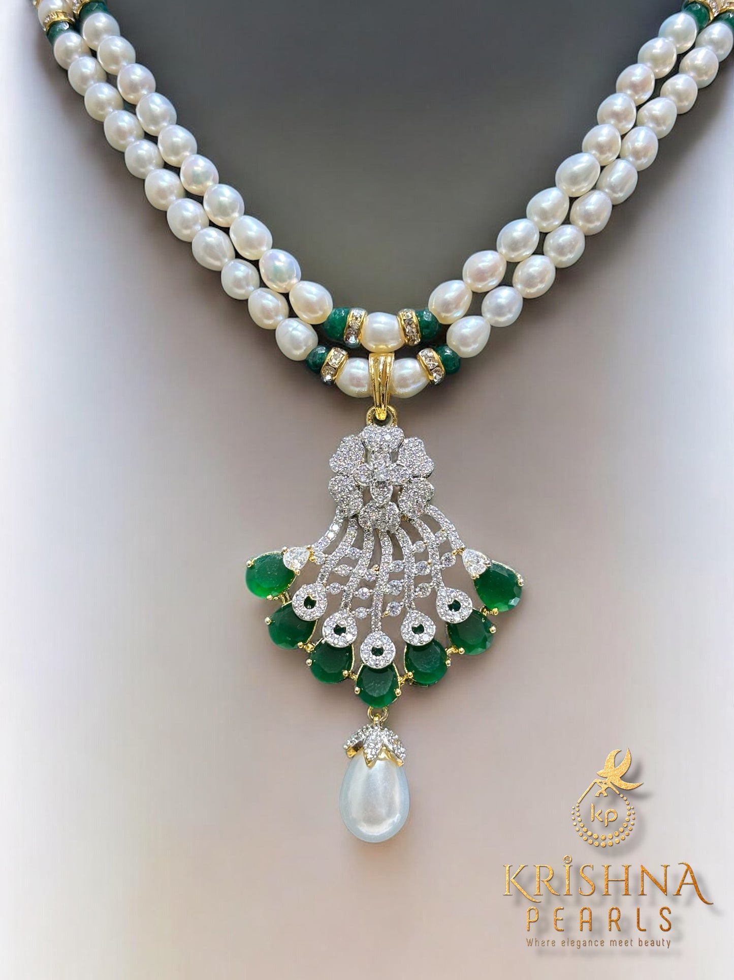 Royal Emeralds Studded Pearls Necklace Set