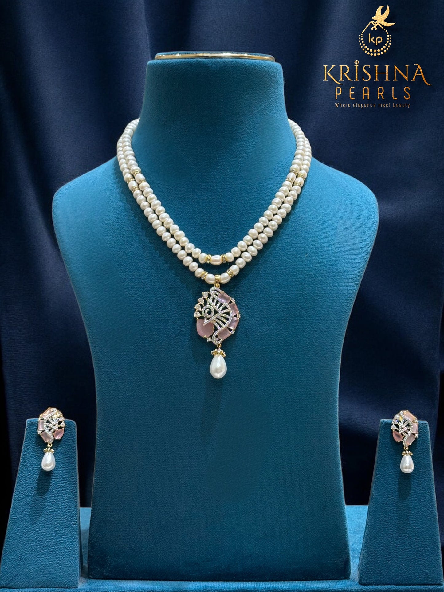 Beautiful Rose Quartz Studded Two Layers Necklace Set