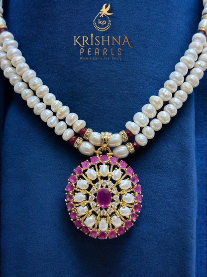 Ruby Empress Pendent With Pearls Necklace Set