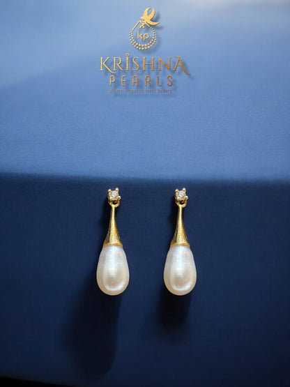 92.5 Silver Beautiful Pearl Earings