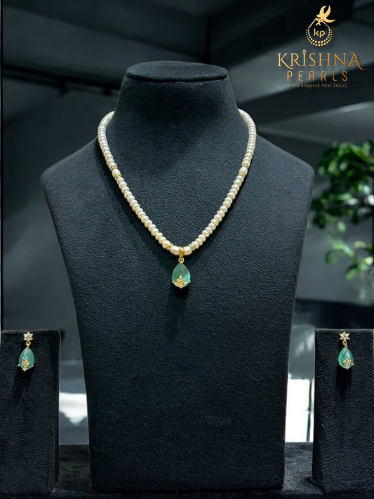 Adorable Blue Quartz Pearls Necklace Set