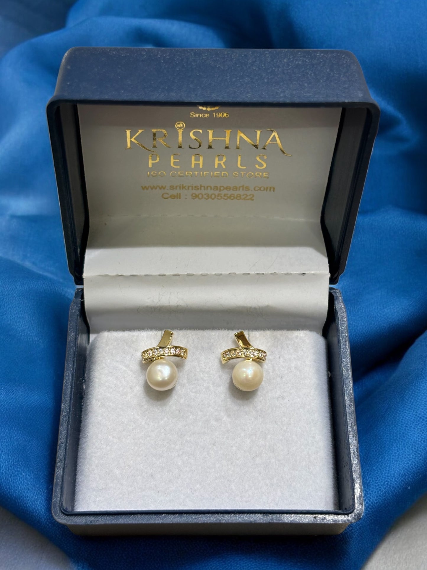 92.5 Silver Post Pin Crescent Moon Pearl Studded Earrings