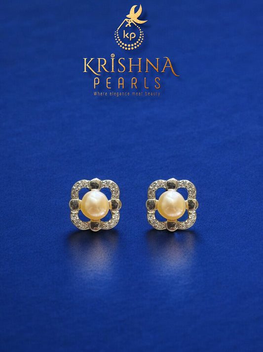 Midnight Petal Pink Pearl Studded Earrings