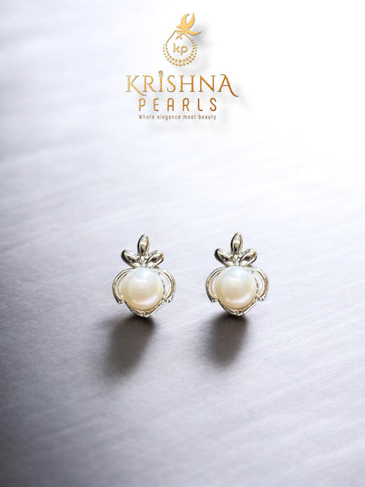 Imperial Grace Pearls Studs Earrings