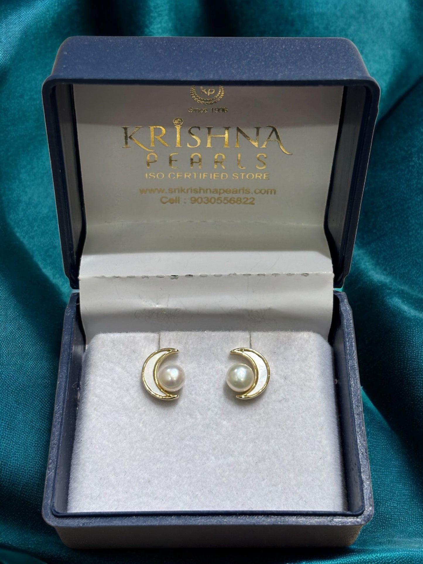 92.5 Silver Post Pin Moonlit Pearls Studs Earrings