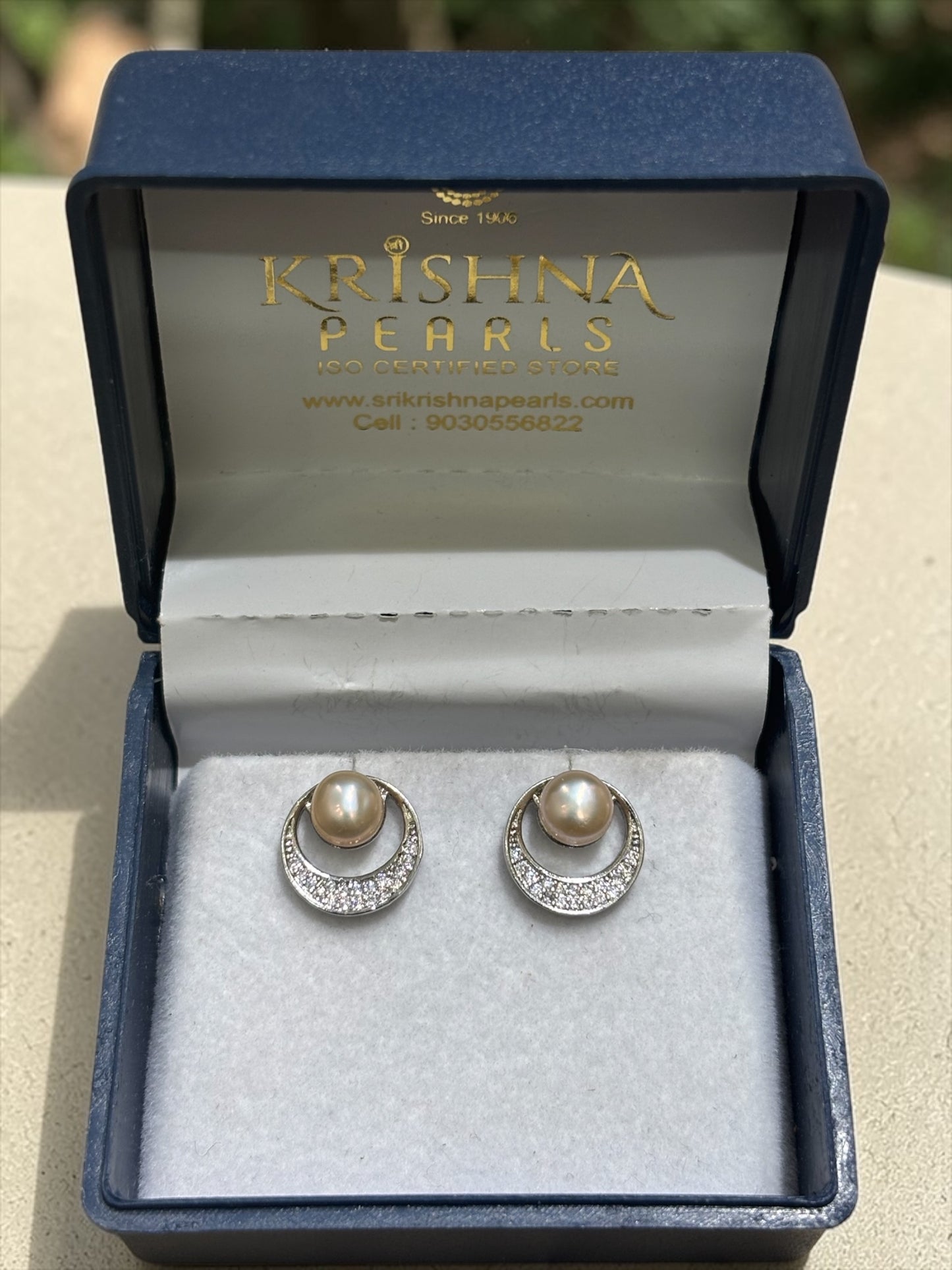 Modern Muse Pearl Studded Earrings