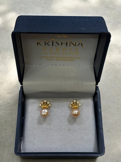 Royal Crown Pink Pearl Studded Earring