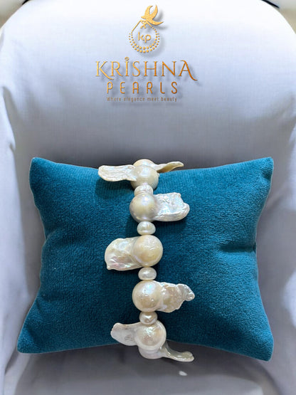 Baroque Pearls Bracelet Nature Beauty