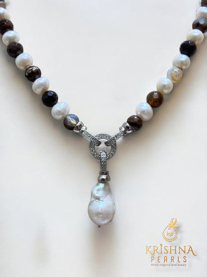 Sulemani Hakik With Detachable Baroque Pearls Locket